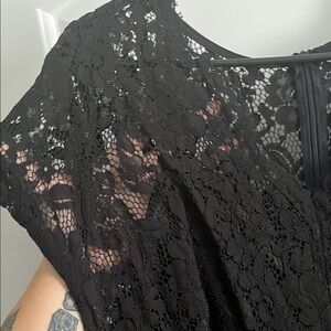Miusol Black Lace Midi Dress